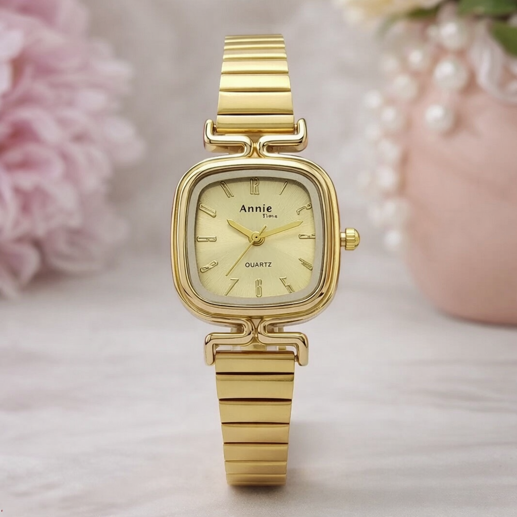 ساعت آنی آورا