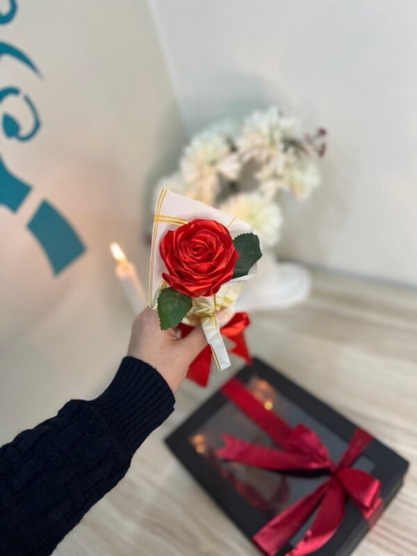 img_4560-scaled-1.jpeg پکیج سیاه والنتاین آقایان ( VIP)