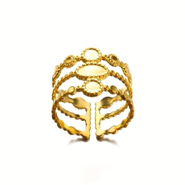 انگشتر گل میخ