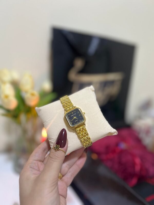 img_5265-scaled-1.jpeg پکیج گل سیب ( ولنتاین)