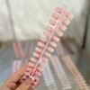 ناخن مصنوعی  بسته ۳۰ عدده
۱ بسته ۱۰۰ اف
۳ بسته ۲۵۰‌ اف