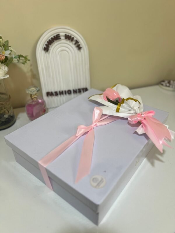 img_8444-scaled-1.jpeg پکیج فانتزی لاله ( VIP )